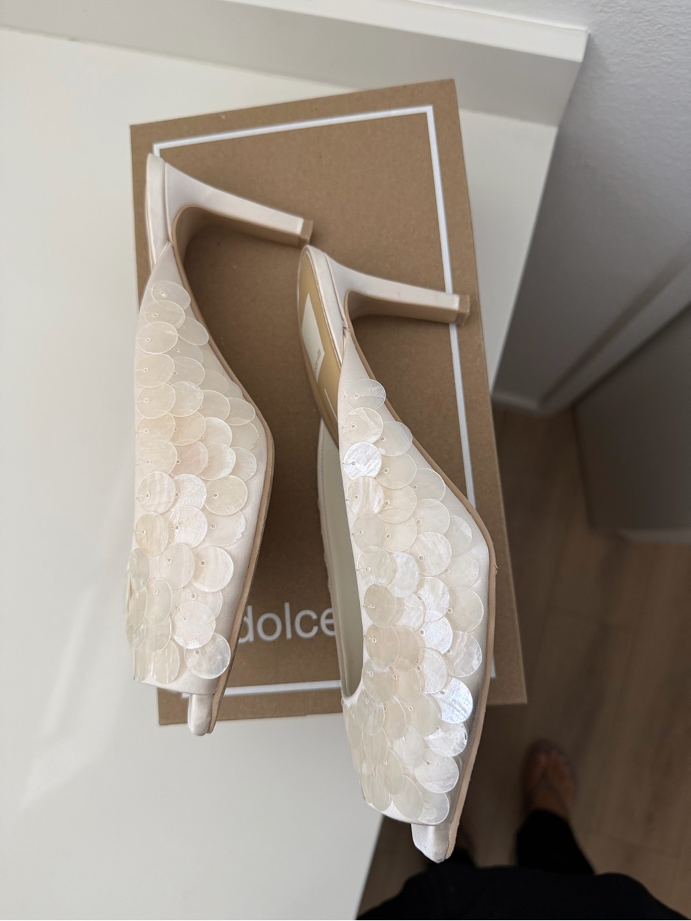 Dolce Vita Samary Confetti Off White Satin Sequin Peep-Toe Slide Mules 7.5 - Picture 2 of 3